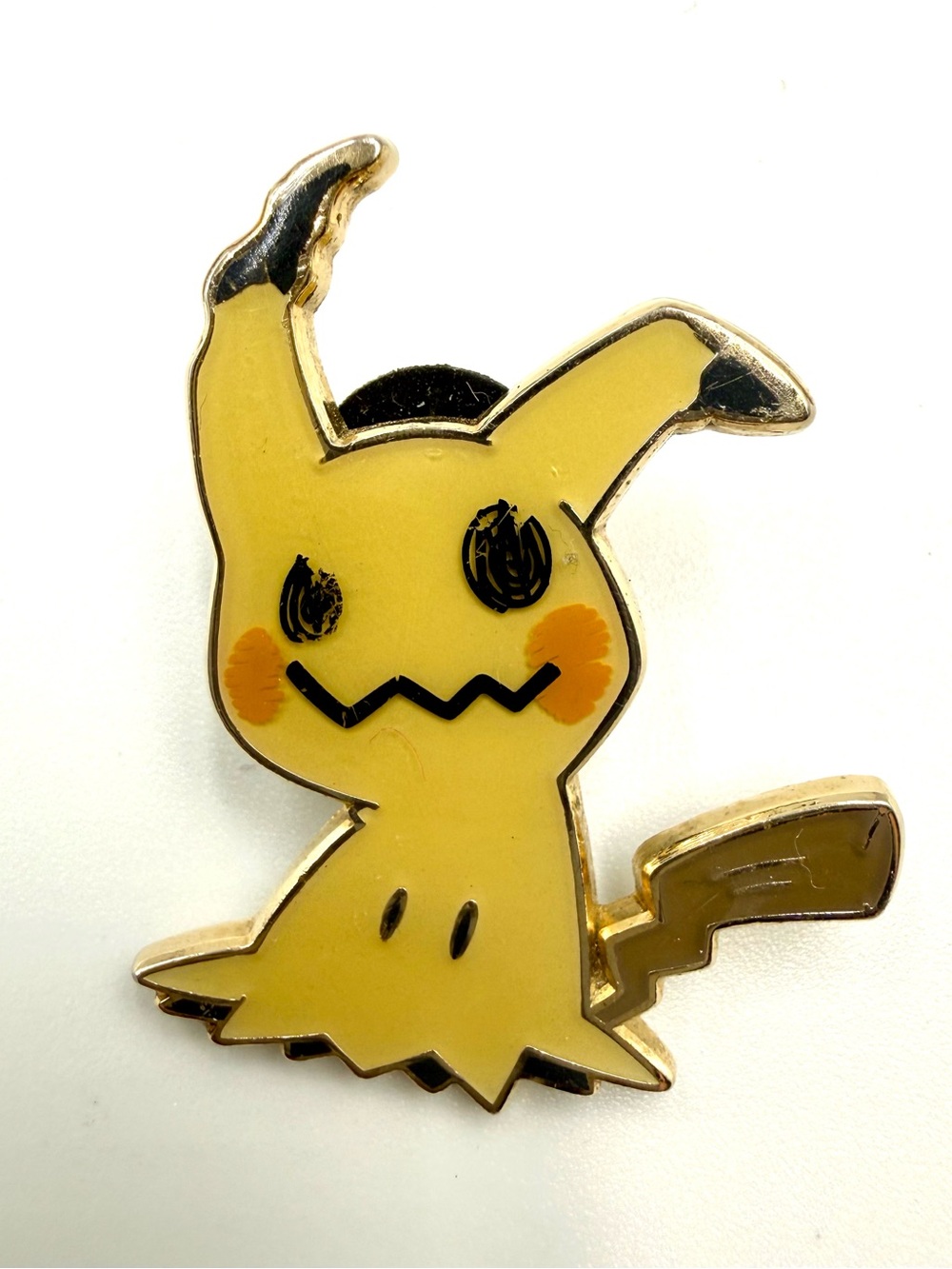 Pokemon Mimikyu Enamel Pin Official Nintendo Collect